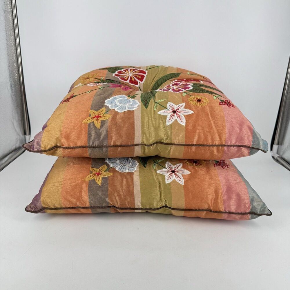 Pier 1 Imports Set of 2 Chair Cushions Floral Embroidered Tufted 17x17 Ties - Picture 8 of 9